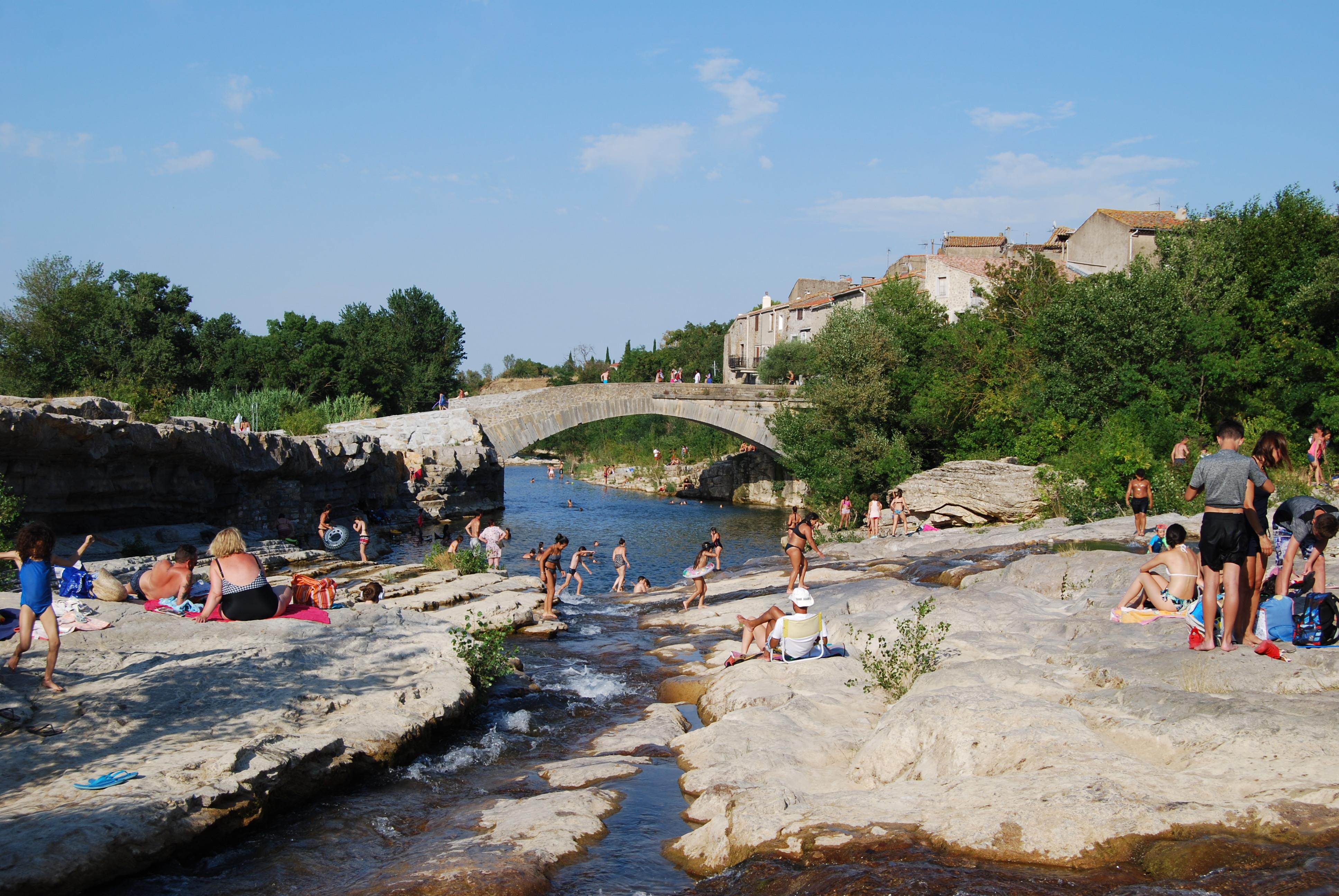 Bathing Sites Et Paysages La Pinède - Lezignan-Corbieres