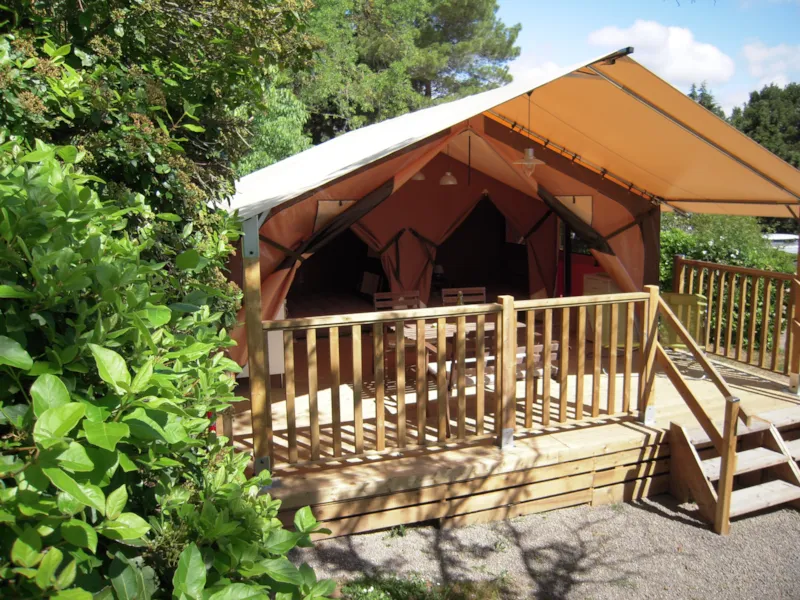 Tente Lodge Insolite Nature 2Ch. Sans Sanitaire.