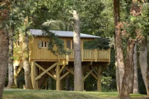 Locatif - Cabin on piles **** 1 bedroom + air-conditioning - YELLOH! VILLAGE - DOMAINE PROVENCAL
