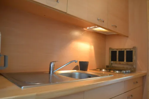 Location - Chalet **** 2 Chambres Climatisé Avec Spa - image n°8 - YELLOH! VILLAGE - DOMAINE PROVENCAL