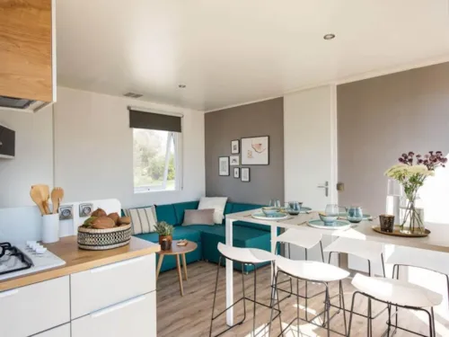 Location - Cottage Premium 3 Chambres - 2 Salles De Bain Climatisé Avec Spa - image n°3 - YELLOH! VILLAGE - DOMAINE PROVENCAL