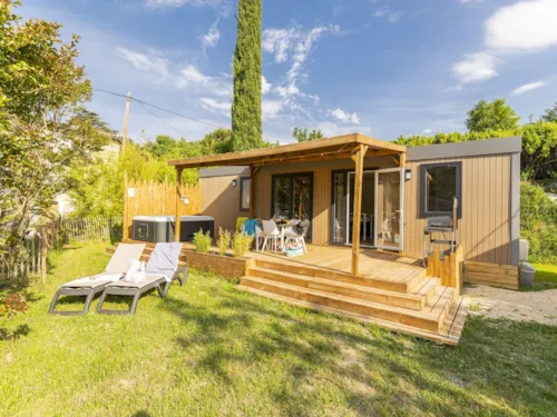 Location - Cottage Premium 3 Chambres - 2 Salles De Bain Climatisé Avec Spa - image n°1 - YELLOH! VILLAGE - DOMAINE PROVENCAL