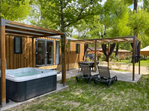 Location - Cottage **** 4 Chambres - 2 Salles De Bain Climatisé Avec Spa - image n°1 - YELLOH! VILLAGE - DOMAINE PROVENCAL