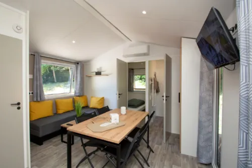 Accommodation - Cottage**** 2 Bedrooms Air-Conditioned - image n°3 - YELLOH! VILLAGE - DOMAINE PROVENCAL