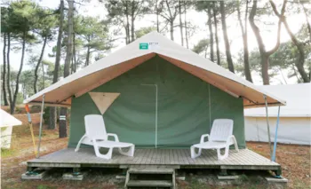 Mietunterkunft - Bungalowzelt - 20 M² - 2 Schlafzimmer - Ohne Sanitäranlagen - CHM Monta