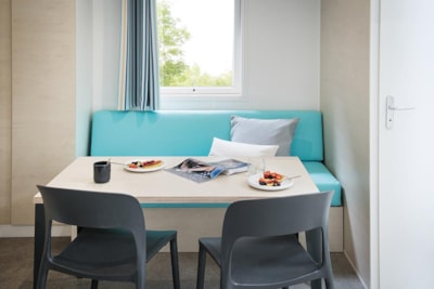 Mobil-home Confort 22m² 2 bedrooms + Half-covered terrace on piles