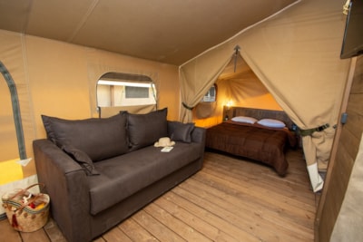 Lodge Premium 46m² 2 bedrooms + Plancha+ Dishwasher + Nordic bath + terrace on piles