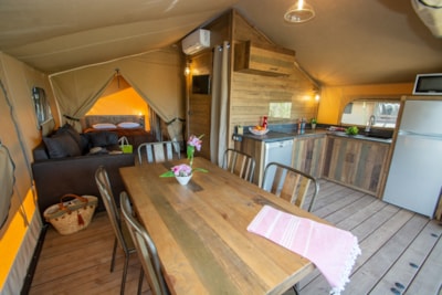 Lodge Premium 46m² 2 bedrooms + Plancha+ Dishwasher + Nordic bath + terrace on piles