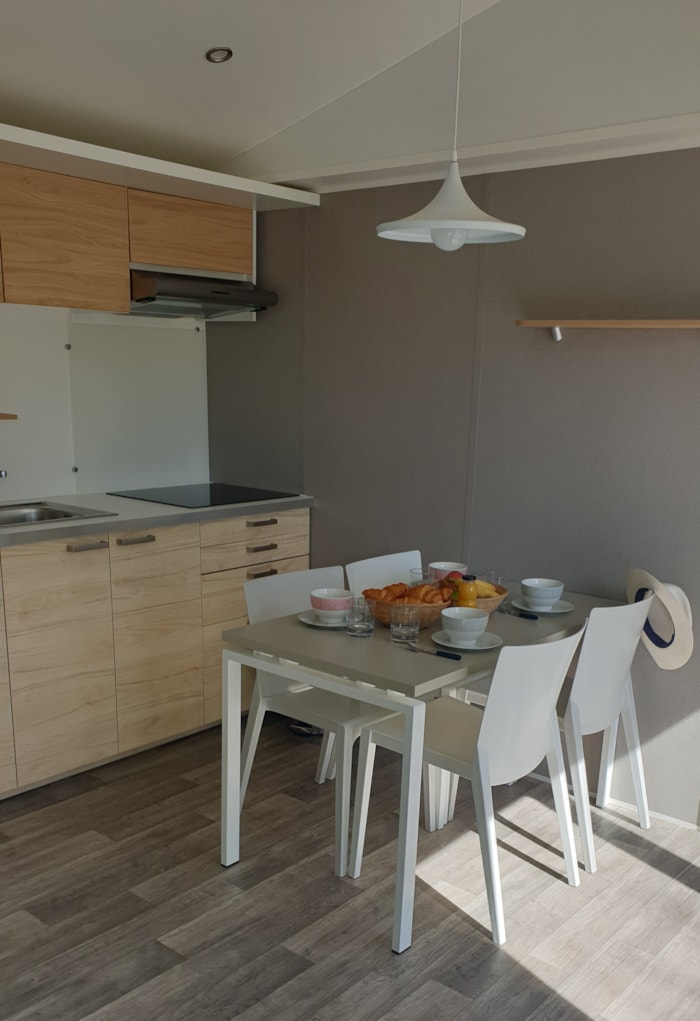 Mobil-Home Confort 28M² 2 Chambres + Terrasse Sur Pilotis
