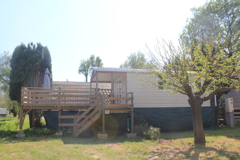 Mobil-home Standard 24m² 2 chambres + terrasse semi-couverte sur pilotis