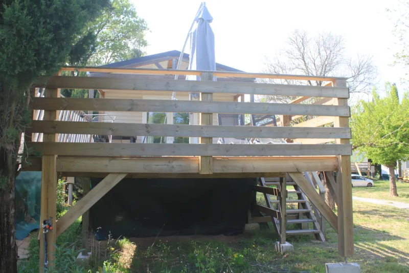 Mobil-Home Standard 24M² 2 Chambres + Terrasse Semi-Couverte Sur Pilotis