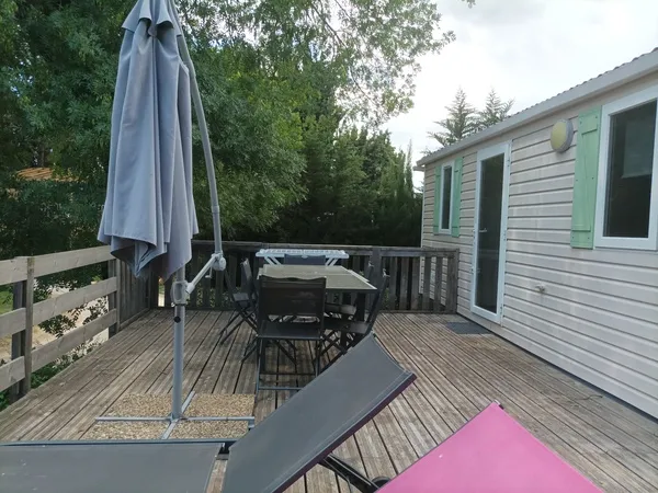 Mobil-Home Confort 23M² 2 Chambres + Terrasse Sur Pilotis