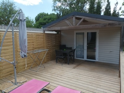 Mobil-home Standard 24m² 2 bedrooms + Half-covered terrace on piles