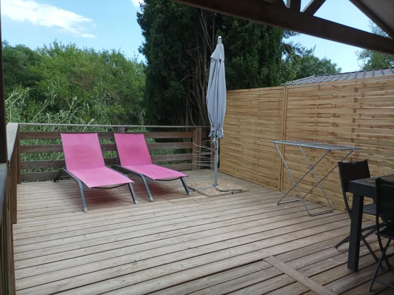 Mobil-Home Standard 24M² 2 Chambres + Terrasse Semi-Couverte Sur Pilotis