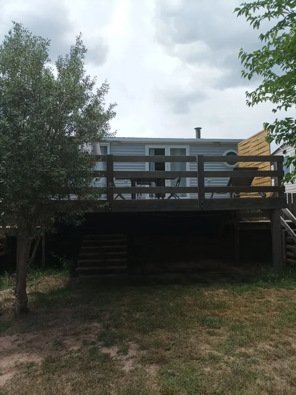 Mobil-Home Confort 28M² 2 Chambres + Terrasse Sur Pilotis