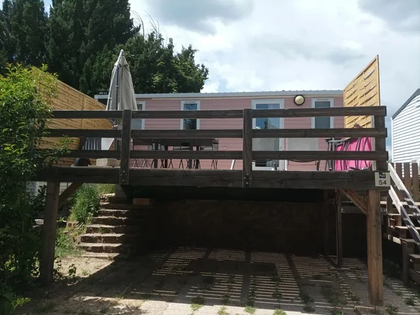 Mobil-Home Confort 27M² 3 Chambres + Terrasse Sur Pilotis