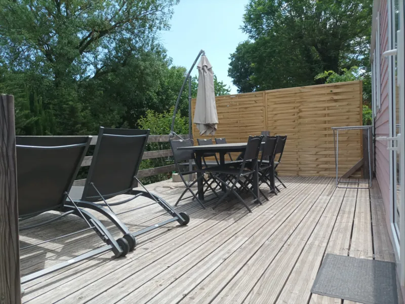 Mobil-Home Confort 27M² 3 Chambres + Terrasse Sur Pilotis