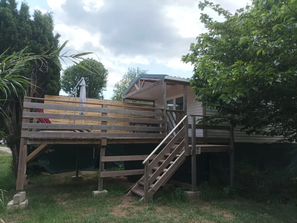 Flower Camping du Moulin des Iscles