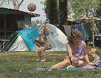 Stellplatz - Stellplatz C (40/60 M²) = Auto + Zelt - Camping Aquarius