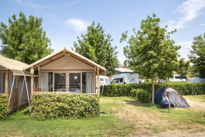 hu Venezia camping photo 4