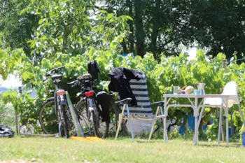 Kampeerplaats(en) - Pakket Fietser - Camping Les Rives du Douet