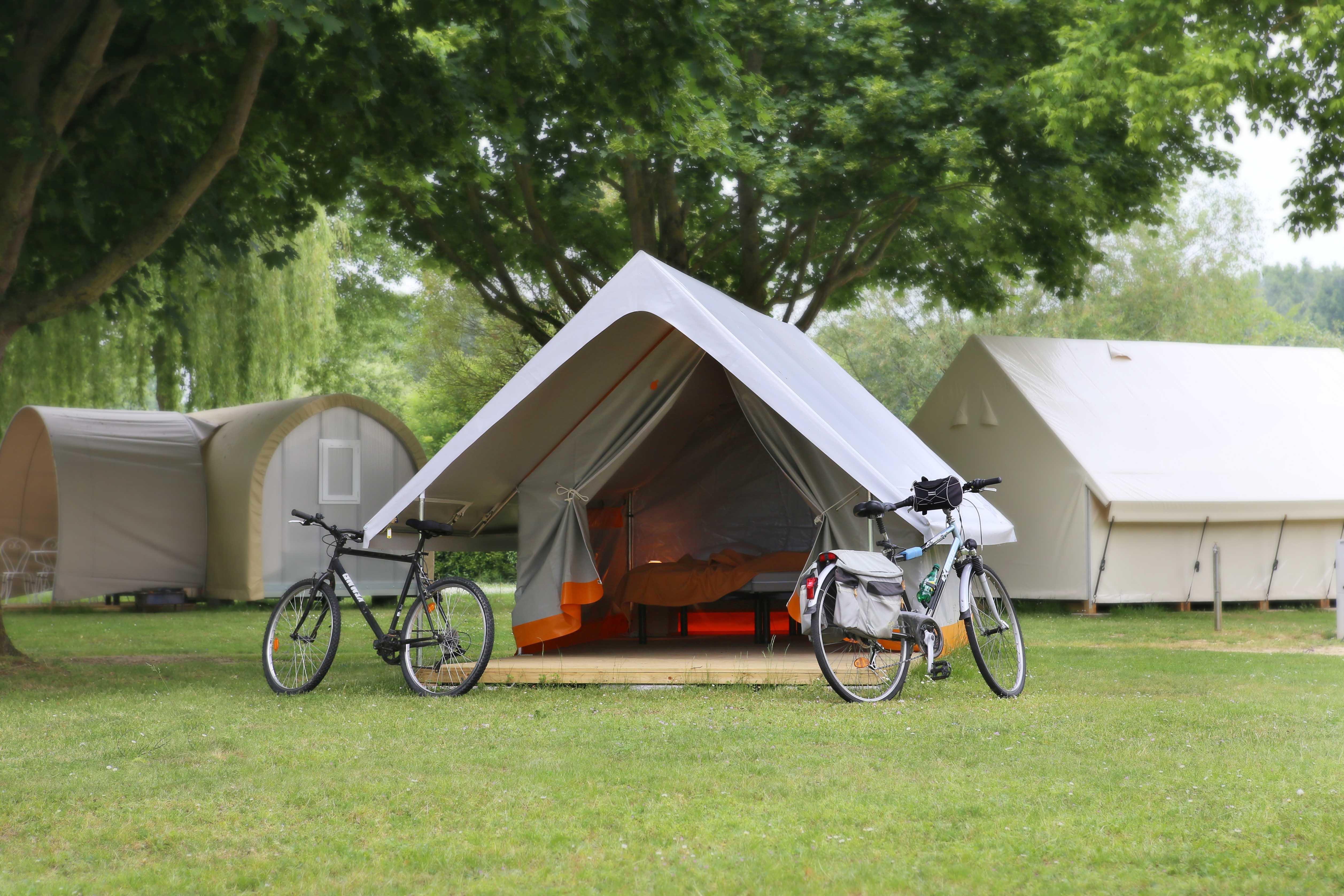 Location - Tente Treck - Camping Les Rives du Douet