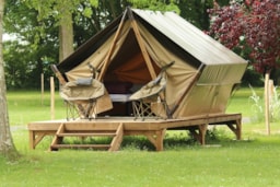 Accommodation - Tent Moorea - Camping Les Rives du Douet