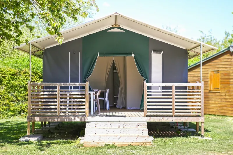 Accommodation - Modern Lodge - 20,4 M² - 2 Bedrooms - Camping Les Rives du Douet