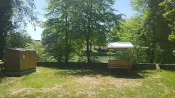 Stellplatz - Stellplatz "Confort Premium" - Camping le Moulin