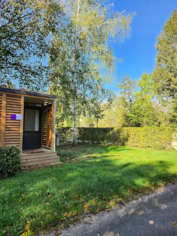 Stellplatz - Stellplatz "Private Sanitary" - Camping le Moulin