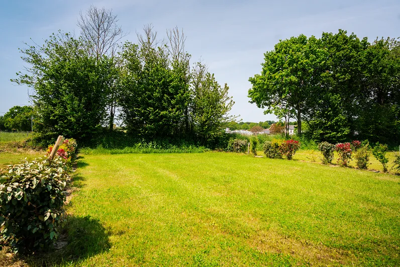 Emplacement Grande Tente Ou Van