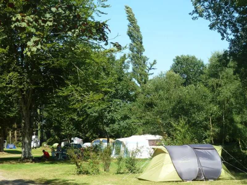 Location | Emplacement Tente