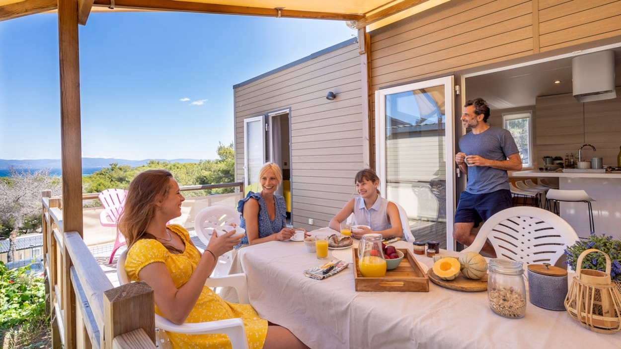 Camping Tikayan Le Méditerranée