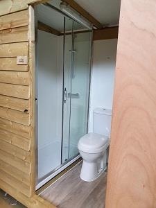 Comfortplaats met Privé sanitair — 1