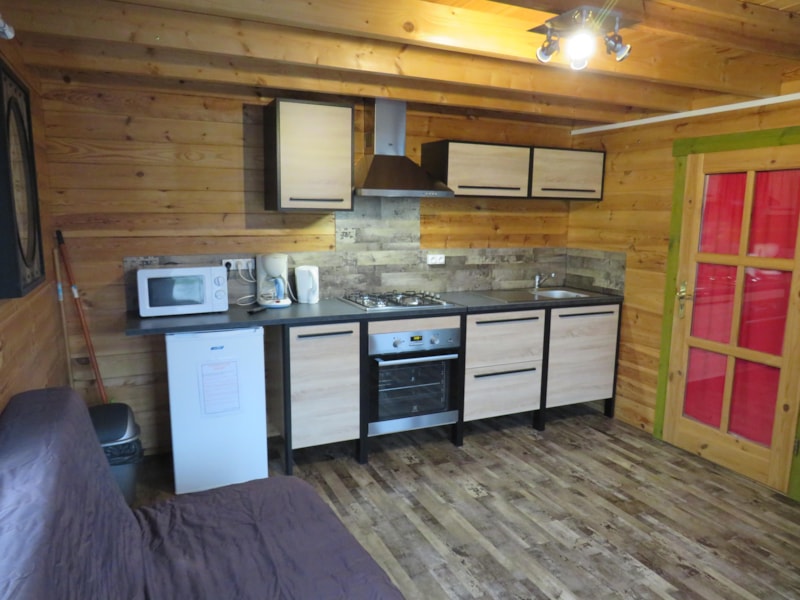 Camp Les P'tites Maisons dans la Prairie photo 5