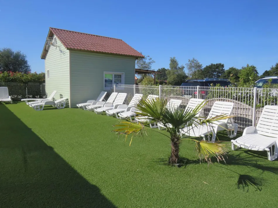 Camping Les P'tites Maisons dans la Prairie