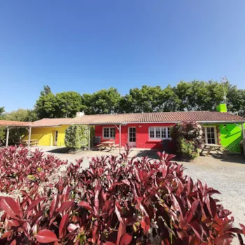 Camping Les P'tites Maisons dans la Prairie - image n°2 - Camping Direct