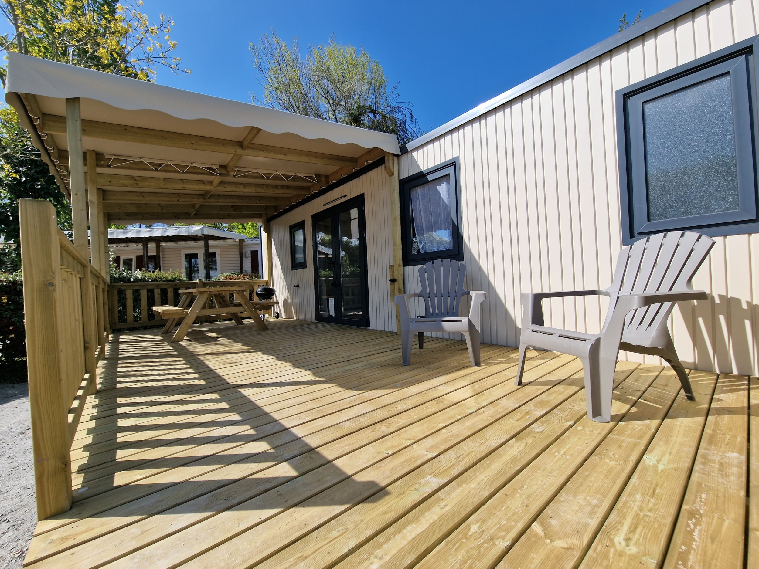 Camping Les P'tites Maisons dans la Prairie — Photo 9