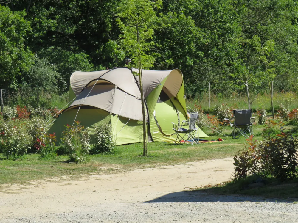 Emplacement - Emplacement - Camping Les P'tites Maisons dans la Prairie