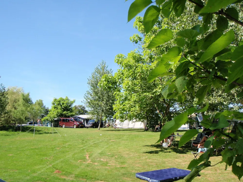 Einzelstellplatz Mit Elektrizität (6A) (Yc)