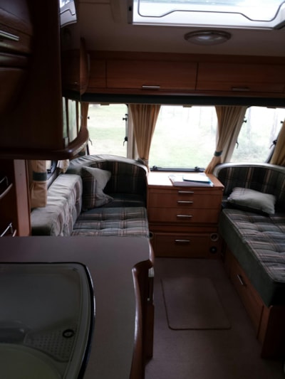 Luxury Rental Caravan RS — 4