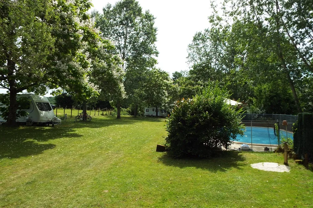 Einzelstellplatz Mit Elektrizität (6A) (Yu)