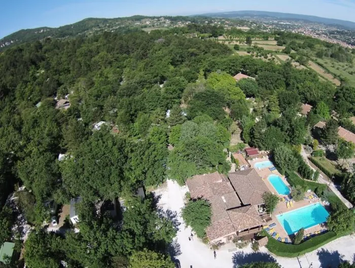 Camping Le Luberon  - image n°1 - Camping Direct