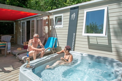 Mobil-home Romarin with Private Jacuzzi + big terrace — 4