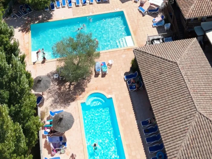 Camping Le Luberon  - image n°1 - Camping Direct