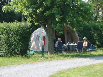 Pitch with vehicle - 100m² - with electricity — 4