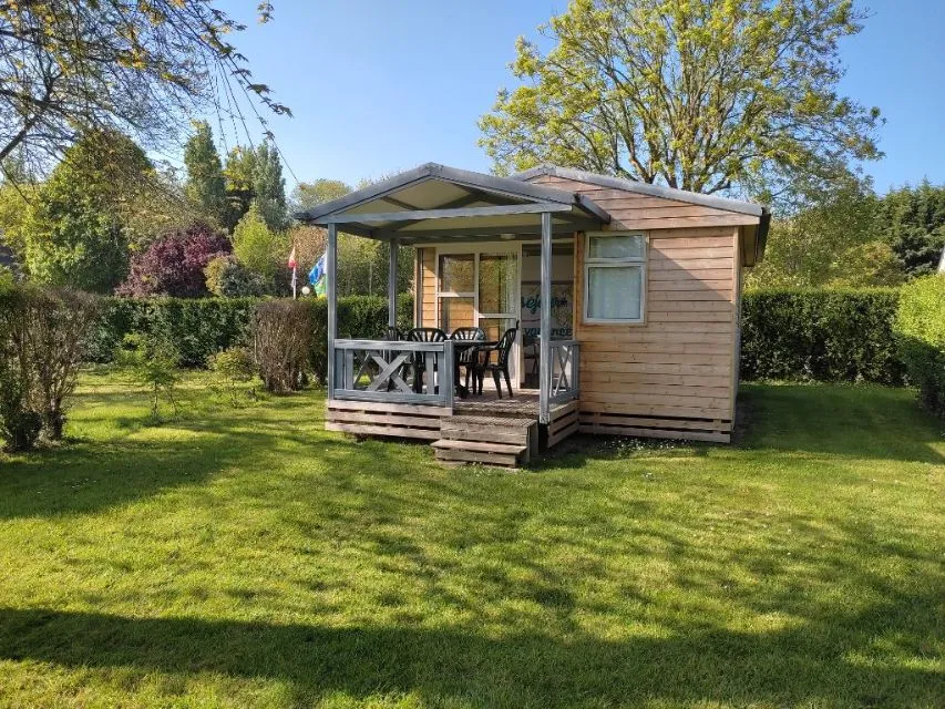 Huuraccommodatie(s) - Chalet Trianon - 2 Slaapkamers 28M² - Camping Reine Mathilde