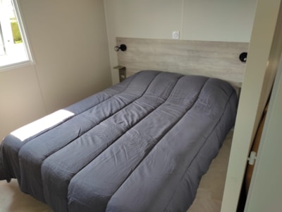 Mobile home with hot tub - 33m² - 3 bedrooms — 4