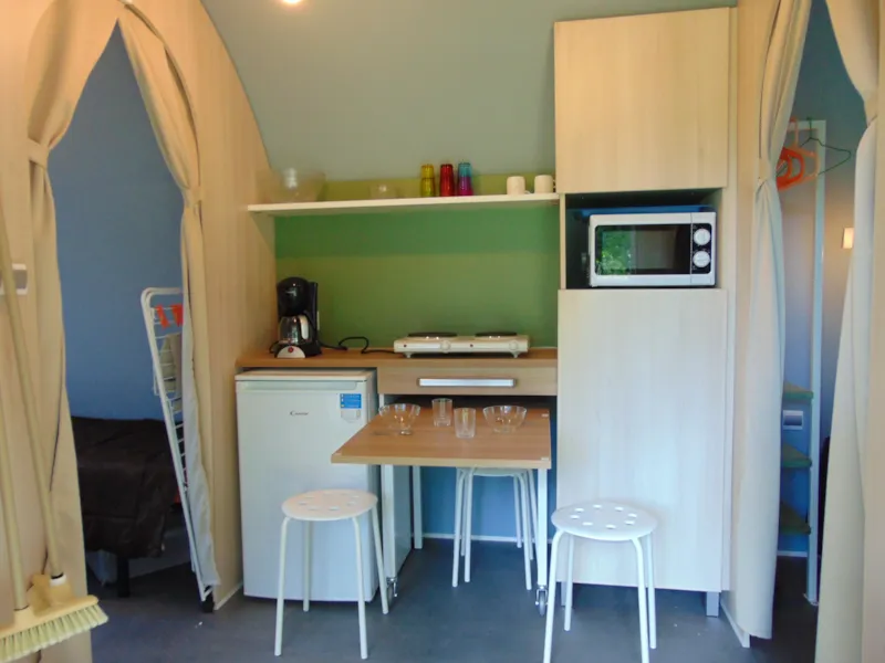 Coco Sweet 16M² / 2 Chambres - Terrasse (Sans Sanitaires Privatifs)