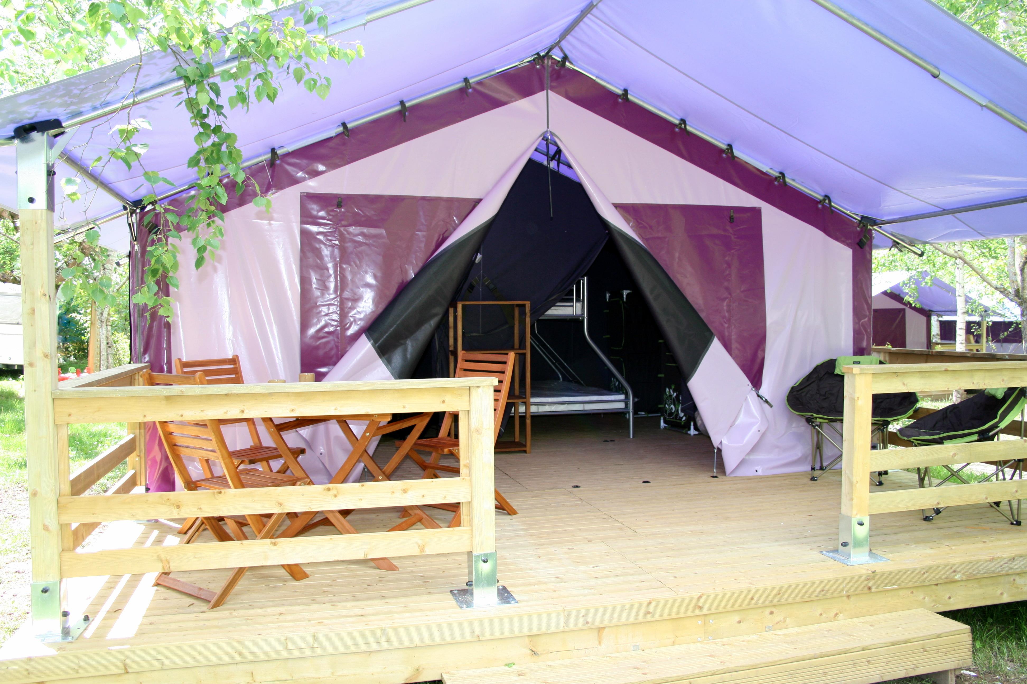 Location - Freeflower Standard 37M² / 2 Chambres - Terrasse (Sans Sanitaires Privatifs) - Camping Beauchêne